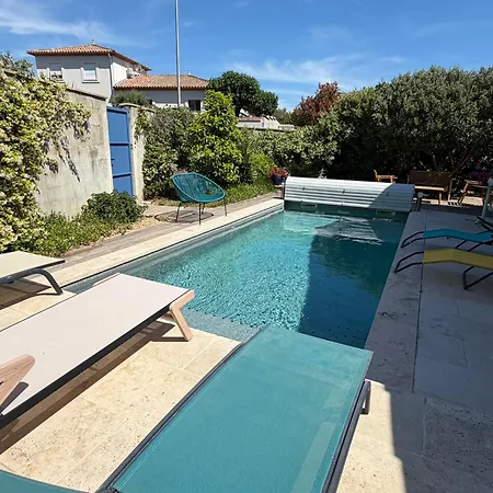 Familiale, Montpellier, Piscine, Parking, 15min Plages Villa *