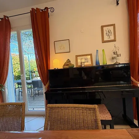 Villa Familiale, Montpellier, Piscine, Parking, 15min Plages