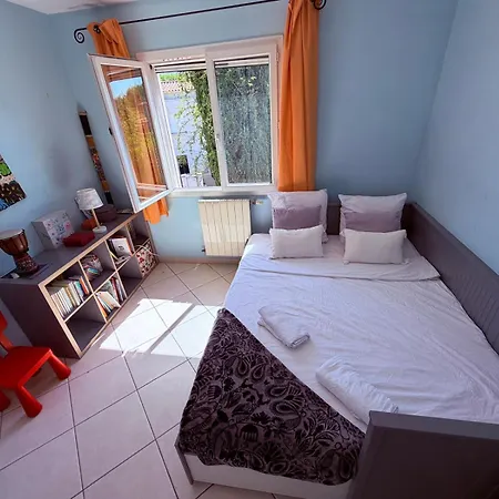 Villa Familiale, Montpellier, Piscine, Parking, 15min Plages *