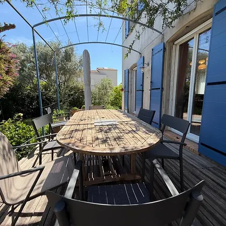 Familiale, Montpellier, Piscine, Parking, 15min Plages Villa
