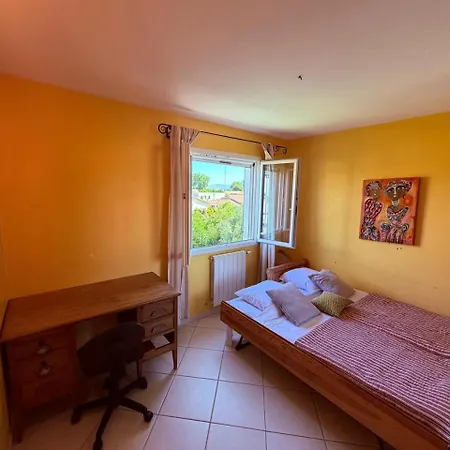 Familiale, Montpellier, Piscine, Parking, 15min Plages Villa *