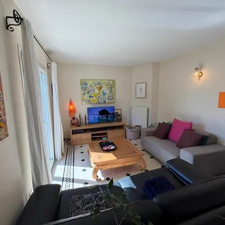 Familiale, Montpellier, Piscine, Parking, 15min Plages