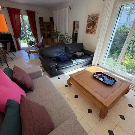 Villa Familiale, Montpellier, Piscine, Parking, 15min Plages *
